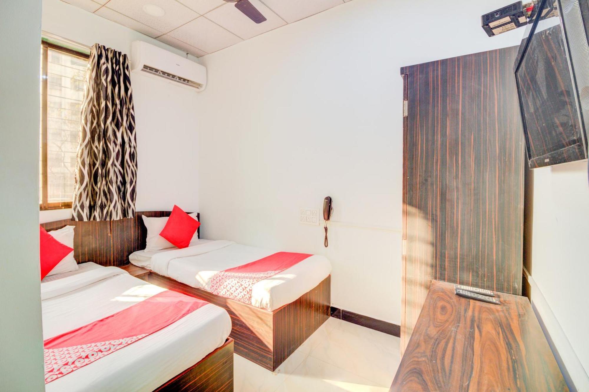 Hotel O Anjali Hotel Mumbai Exterior photo